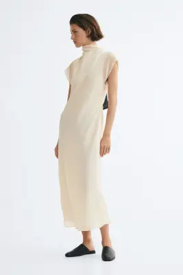 Crêpe open-back dress - Crème — photo 2