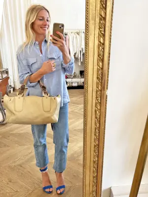 Sac duffle bag en cuir beige, anse marron noisette et pierre rouge bordeaux Px boutique 1500€ — photo 4