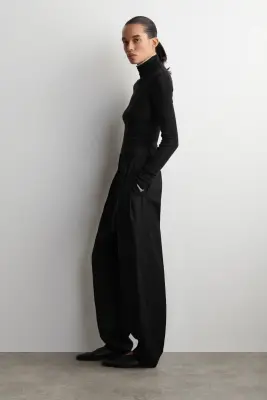 PANTALON TULIPE À PLIS EN LAINE MÉLANGÉE - NOIR — photo 1