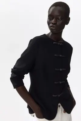 Veste avec boutons noués - Noir — photo 2