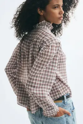 Blouse à volants ruchés - Crème/carreaux — photo 4