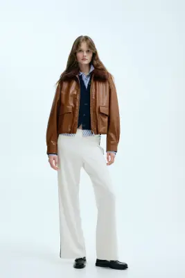 Veste avec col duveteux - Marron — photo 3