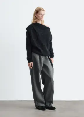Pull en laine mérinos à encolure drapée - Noir — photo 3