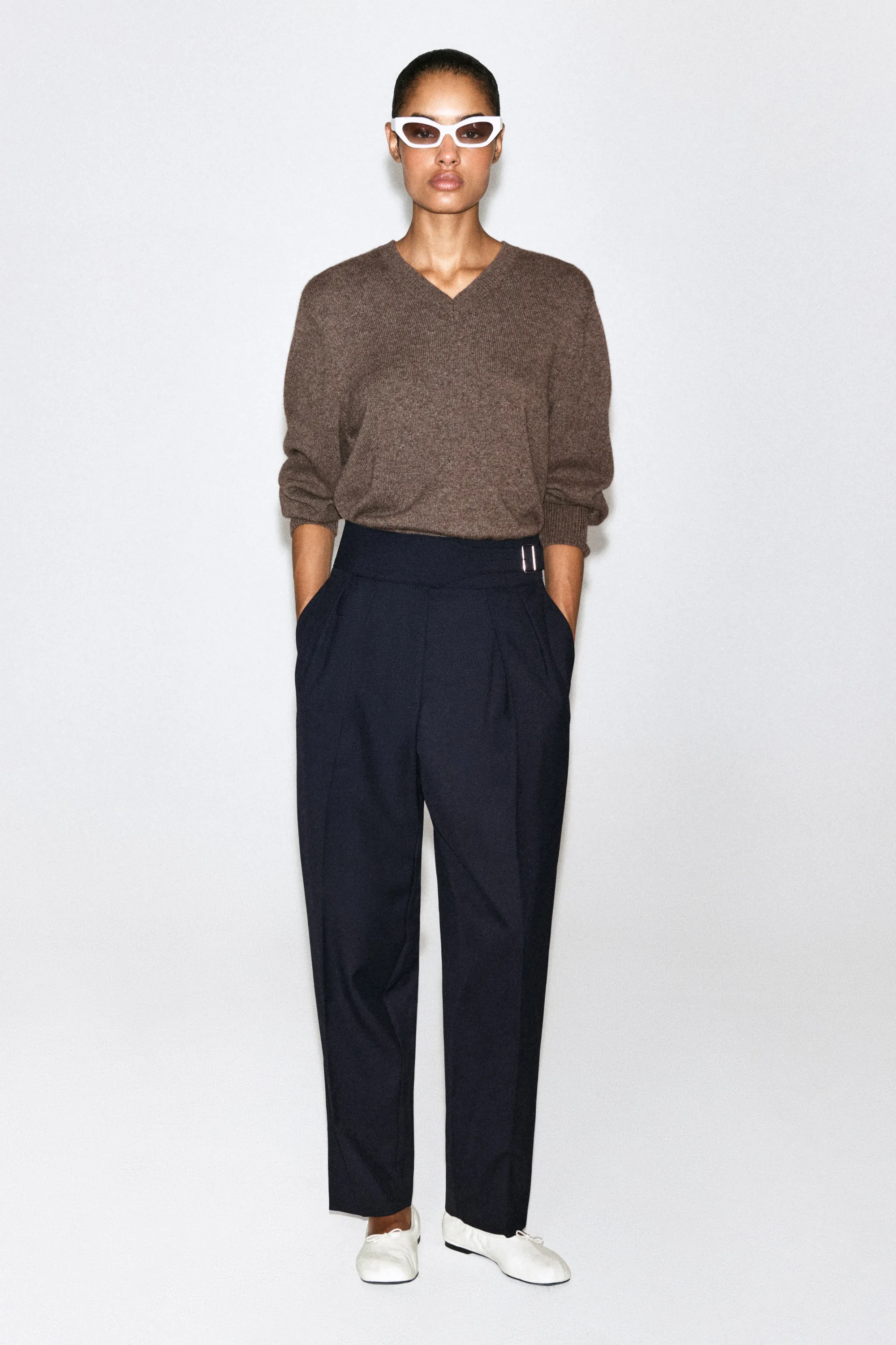 PANTALON BARREL À CEINTURE DE SMOKING - BLEU MARINE