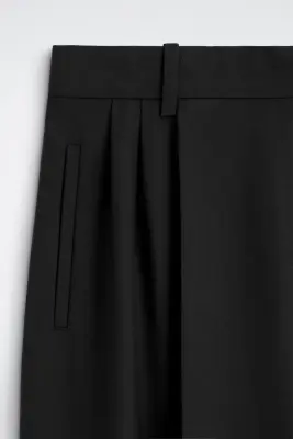 PANTALON LARGE À PLIS DÉCONTRACTÉ - NOIR — photo 5
