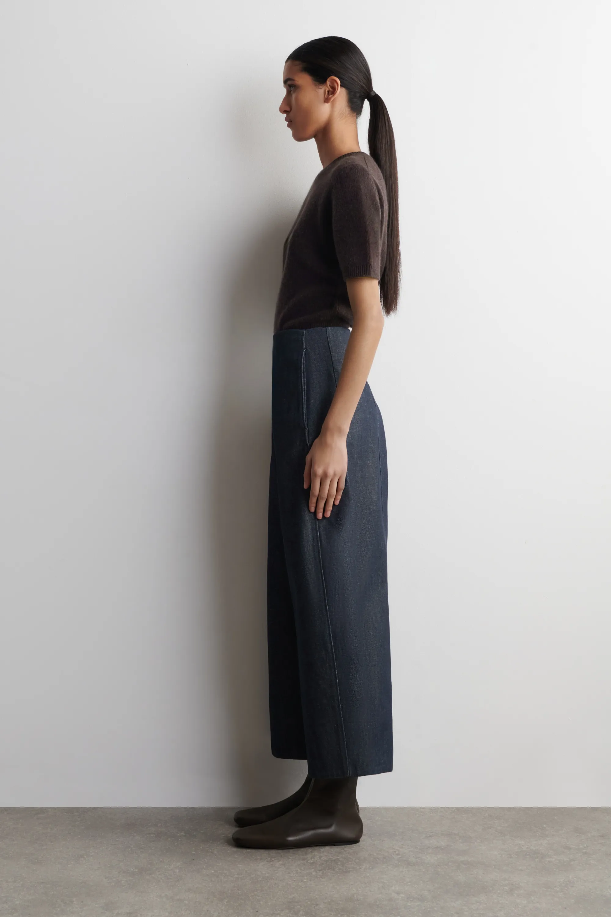 PANTALON BARREL COURT EN DENIM BRUT - BLEU ENCRE