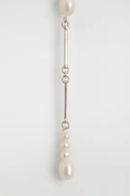 BOUCLES D'OREILLES ASYMÉTRIQUES PERLES DE CULTURE - ARGENTÉ — photo 2