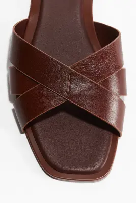 Sandales en cuir - Marron — photo 2