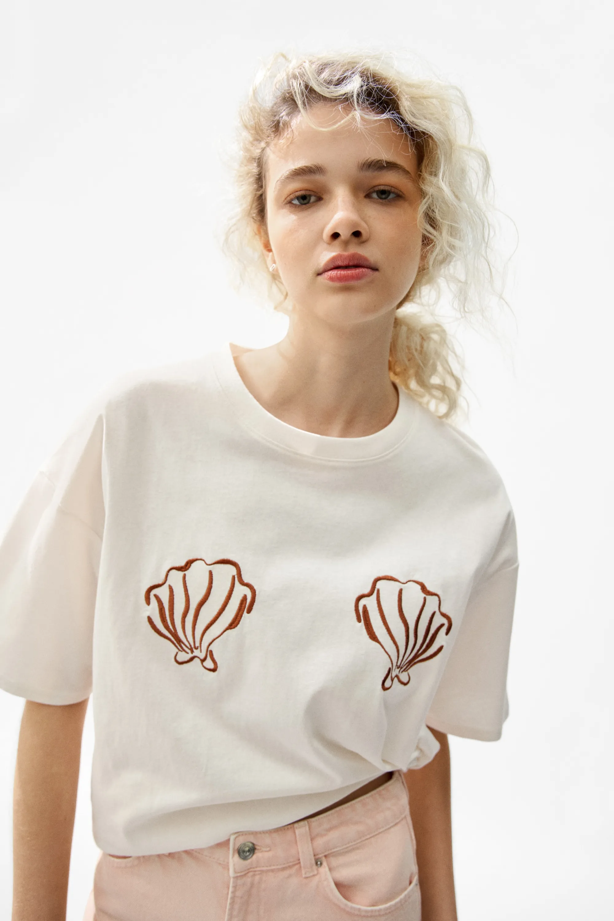 T-shirt oversize imprimé - Crème/coquillages
