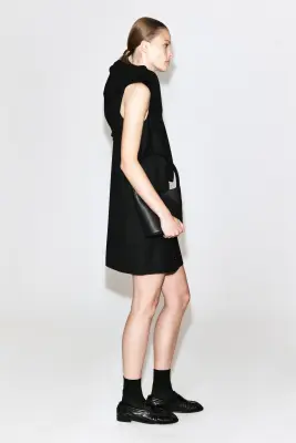 ROBE COURTE BOUTONNÉE EN SERGÉ DE LAINE - NOIR — photo 2