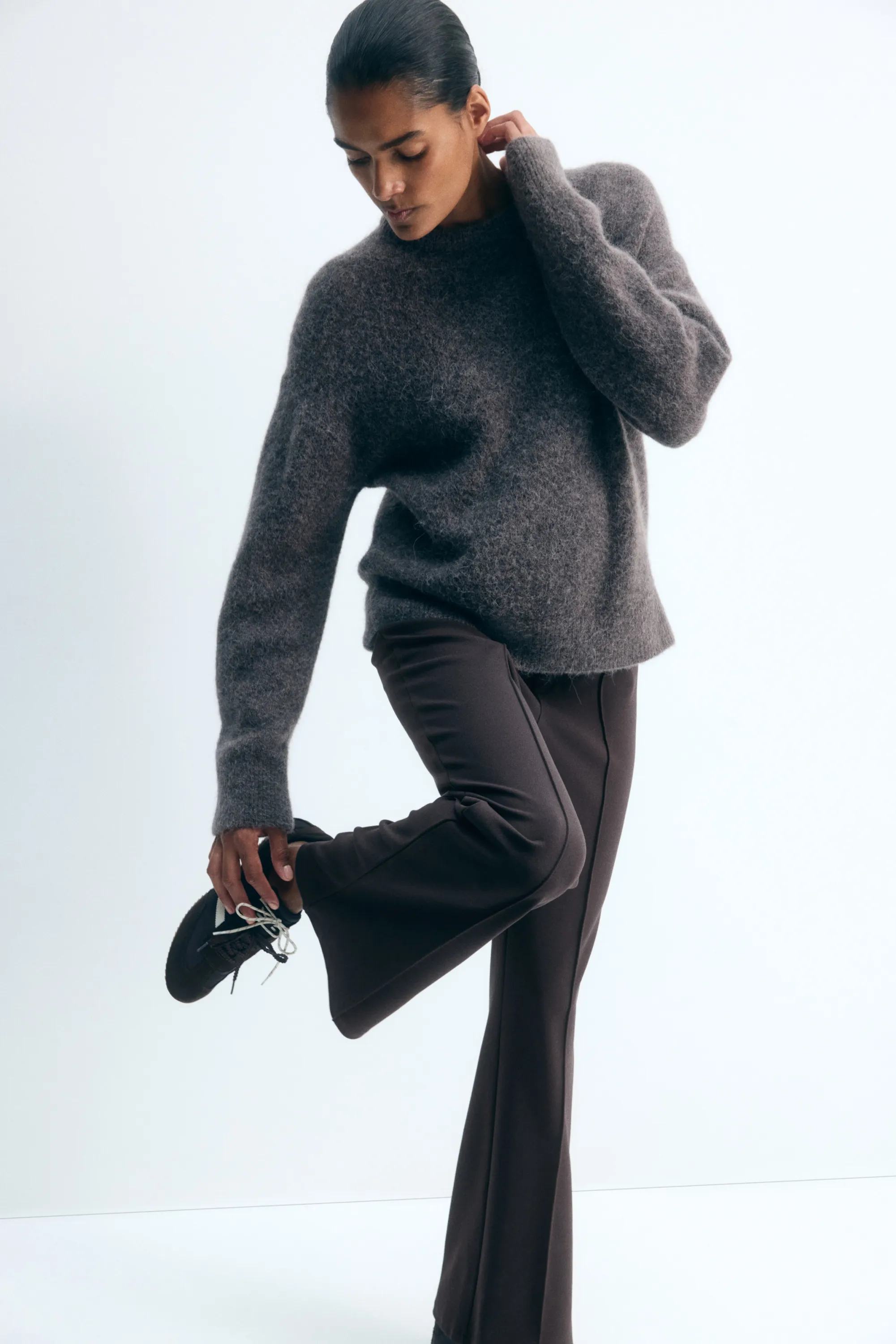 MAMA Pantalon bootcut avec plis devant - Marron foncé