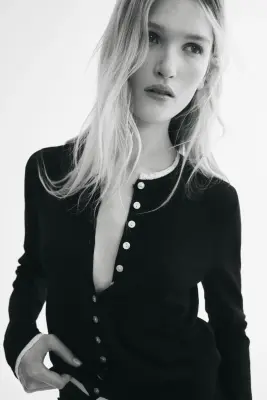 Gilet avec dentelle - Noir/crème — photo 1