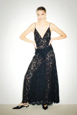 Robe en dentelle avec liens à nouer dans le dos - Noir — photo 2