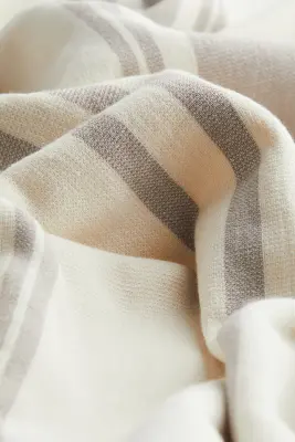 Serviette de bain rayée - Grège/rayé — photo 2