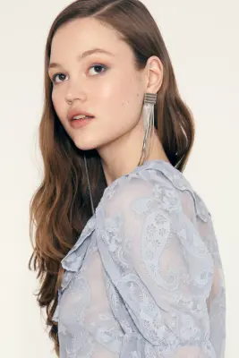 Blouse brodée à volants - Bleu clair — photo 4