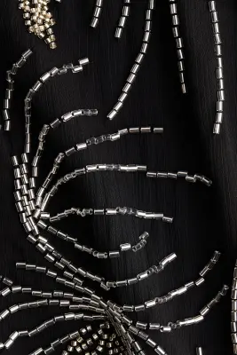Robe dos nu ornementée - Noir — photo 4