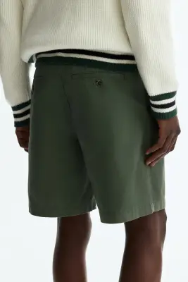 Short chino Relaxed Fit - Vert kaki — photo 3