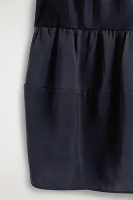 ROBE COURTE À PANNEAUX - BLEU MARINE — photo 4