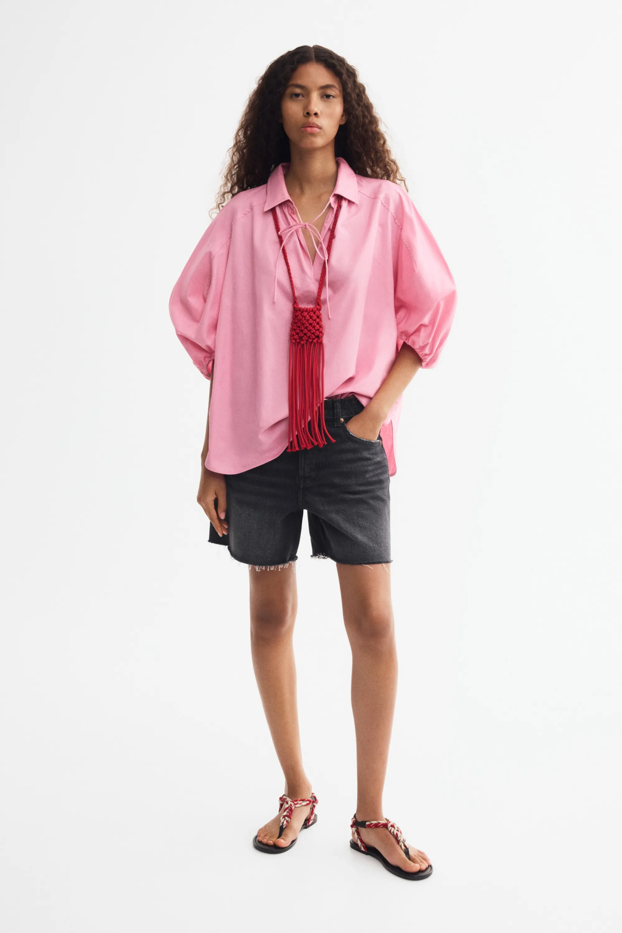 Blouse à manches bouffantes avec liens à nouer - Rose