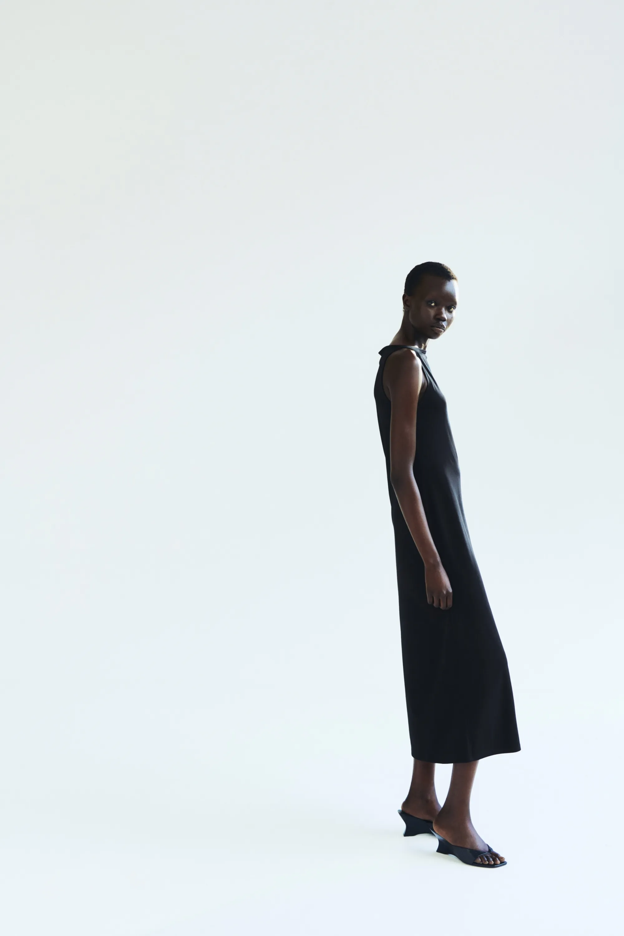 Robe en jersey avec encolure bateau - Noir