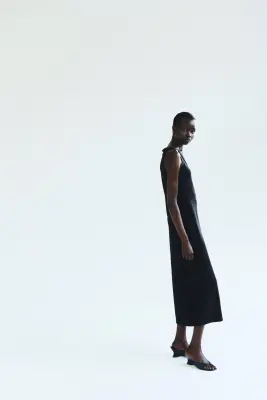 Robe en jersey avec encolure bateau - Noir — photo 1