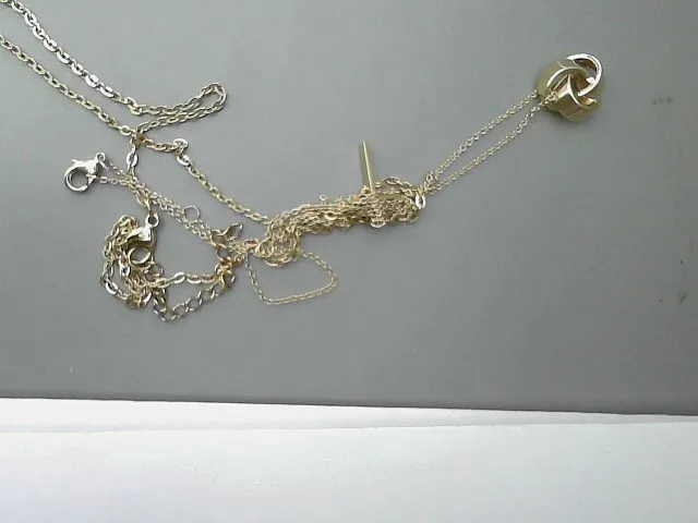 Collier divers