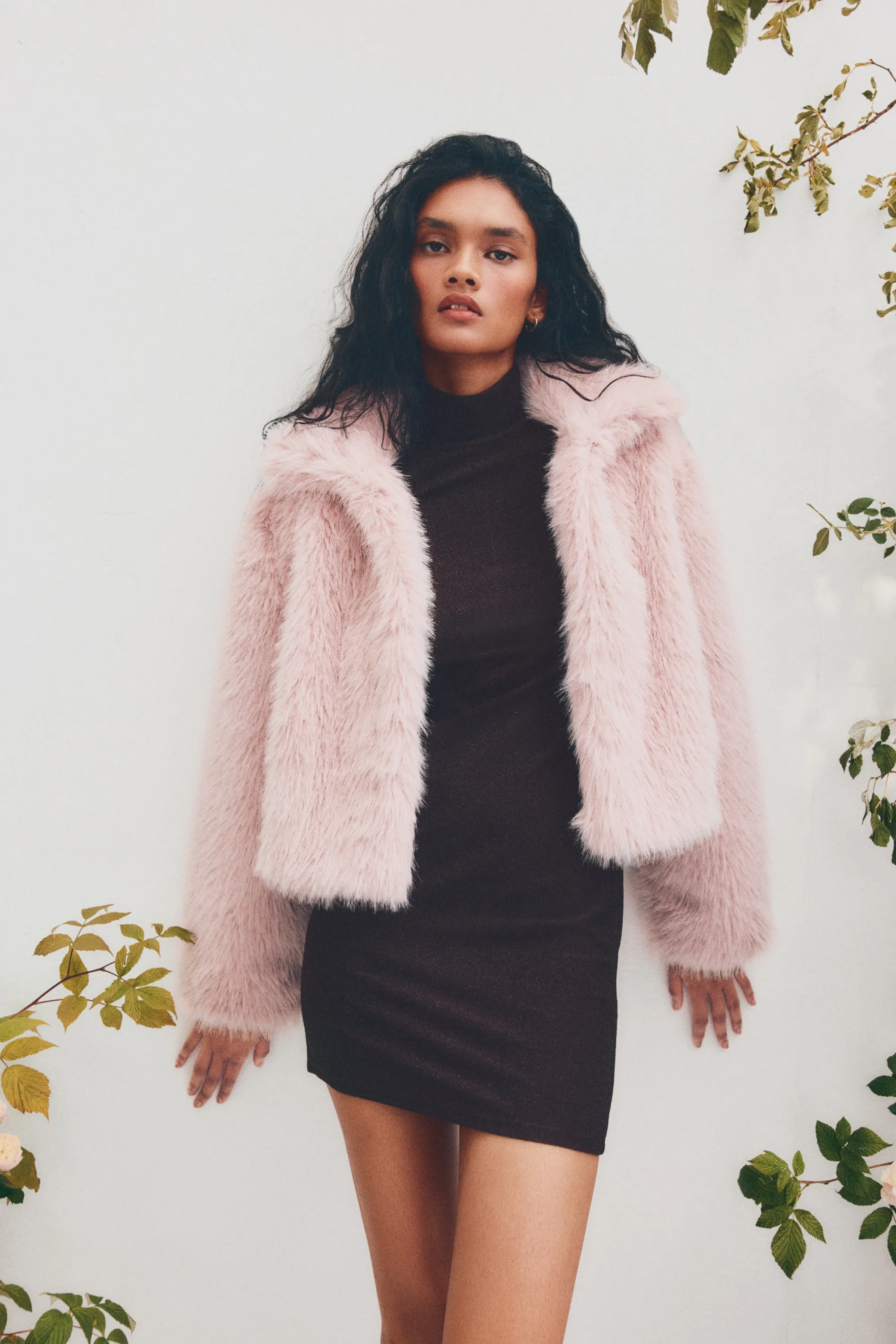 Veste courte en matière duveteuse - Rose clair