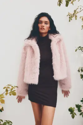Veste courte en matière duveteuse - Rose clair — photo 1