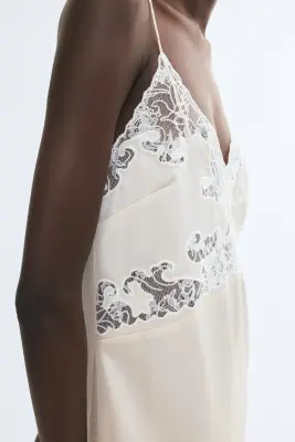 Robe à bretelles fines avec dentelle - Beige clair/crème — photo 1