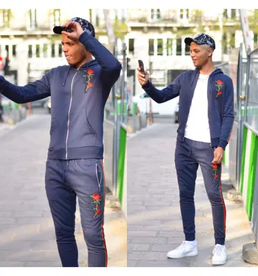 Ensemble ZOOM FLIGHT bleu avec patch Rose et strass — photo 2