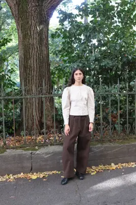 CAWLEY – JAPANESE STRIPED COTTON ELIZA PUFF SLEEVE SHIRT – NATURAL/TERRACOTTA STRIPE — photo 2