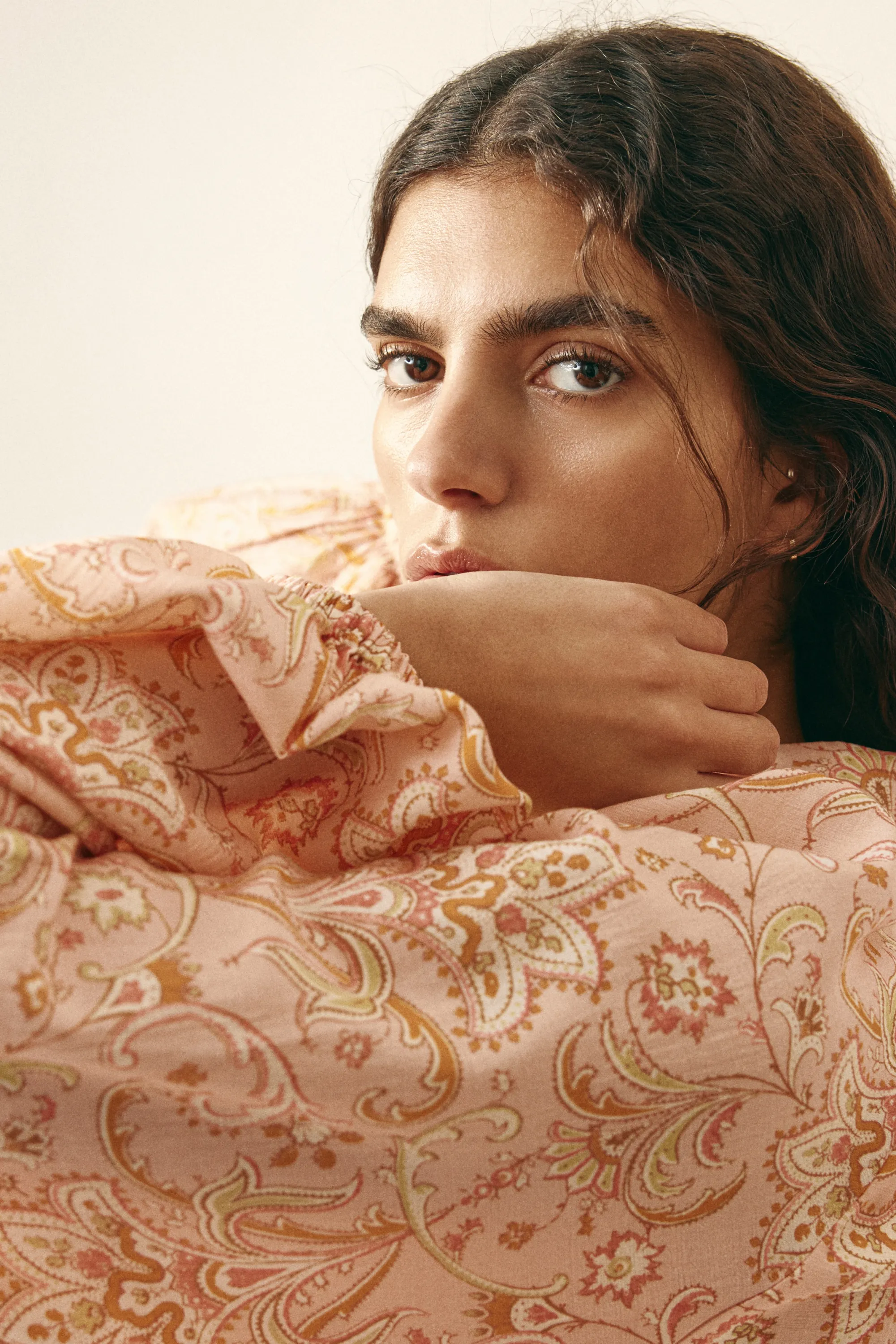 Robe oversize en viscose mélangée - Rose poudré/motif cachemire