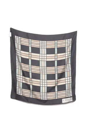 Foulard carré en twill de soie imprimé graphique bleu gris et blanc Prix boutique 275€ Taille 90 x 90 — photo 3