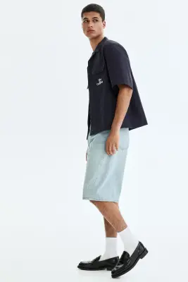 Short Baggy en denim avec coutures tournantes - Bleu denim clair — photo 4