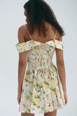Robe avec épaules dénudées en popeline - Rose clair/fleuri — photo 1