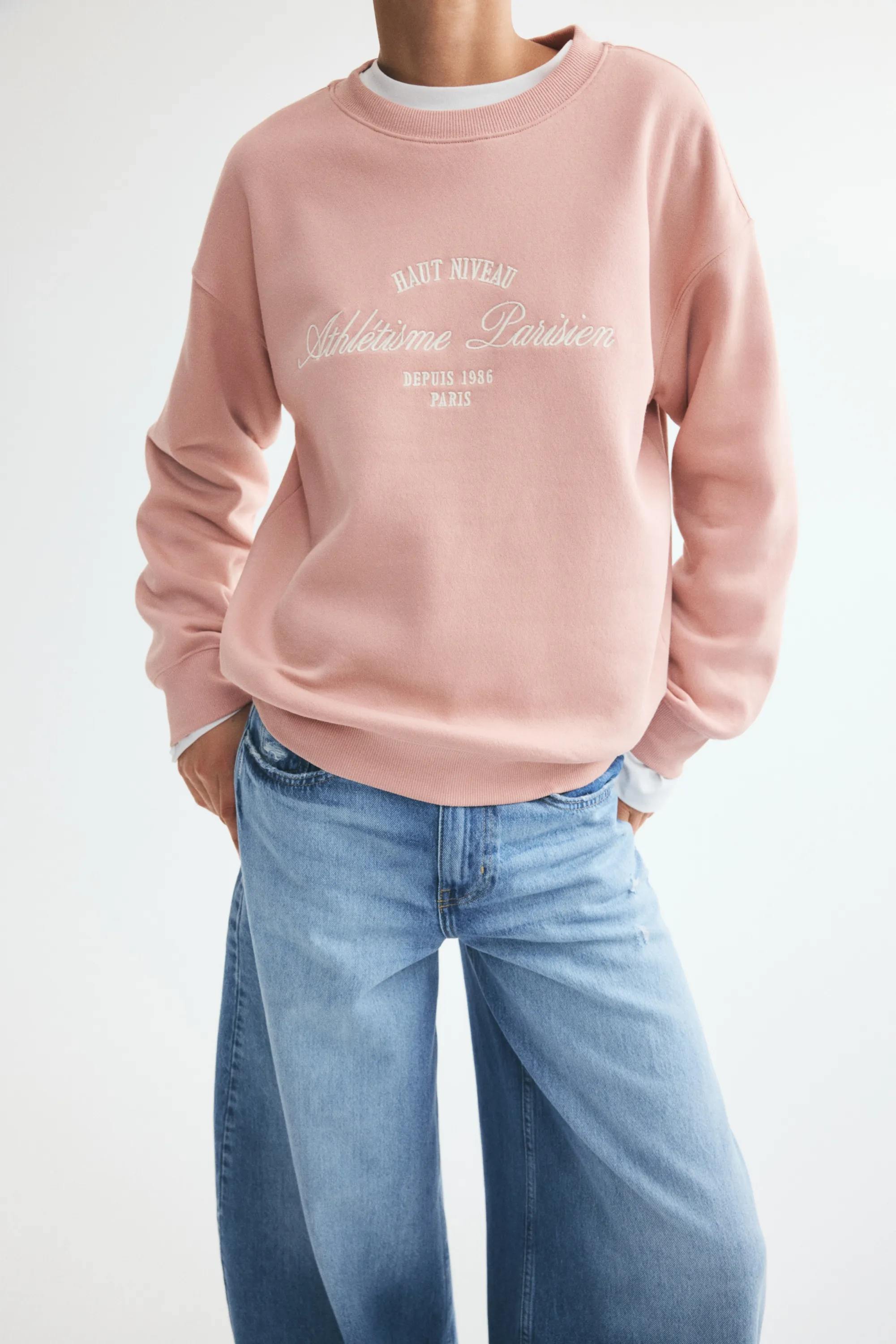 Sweat avec texte - Rose clair/Athlétisme Parisien
