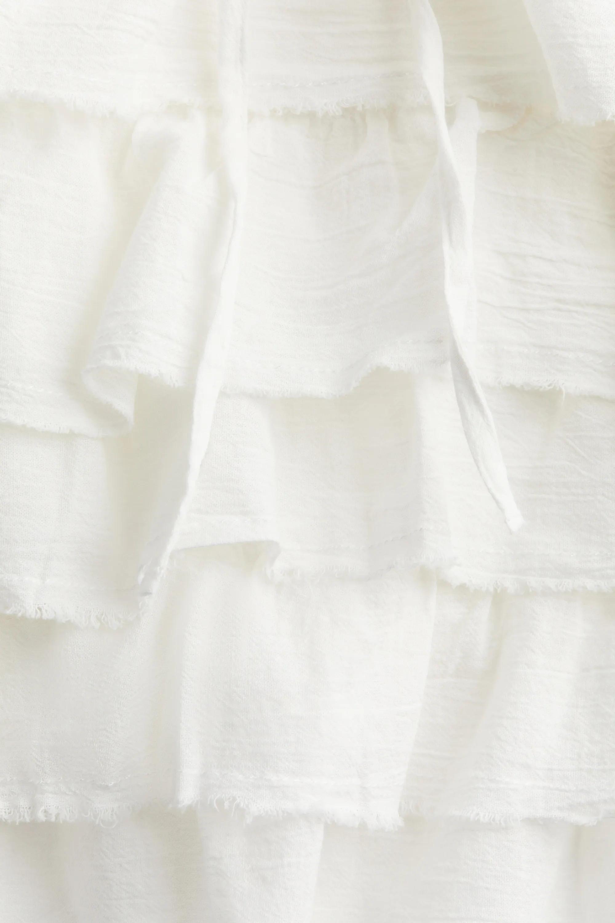 Robe avec jupe à étages et bords à cru - Crème