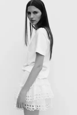 Jupe à étages avec broderie anglaise - Crème — photo 3