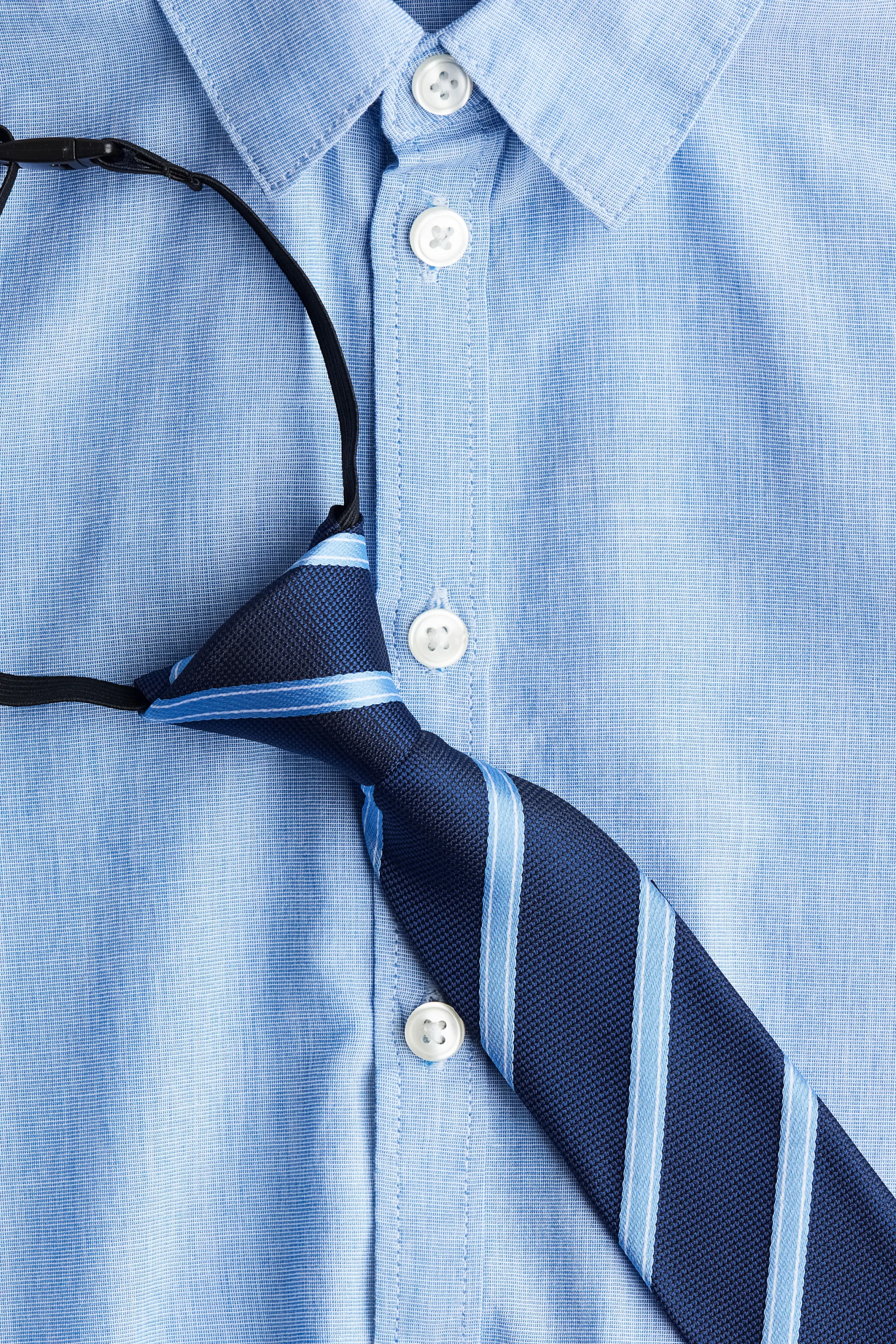 Chemise et cravate - Bleu clair