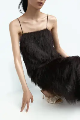 Robe à bretelles fines avec franges - Marron foncé — photo 1