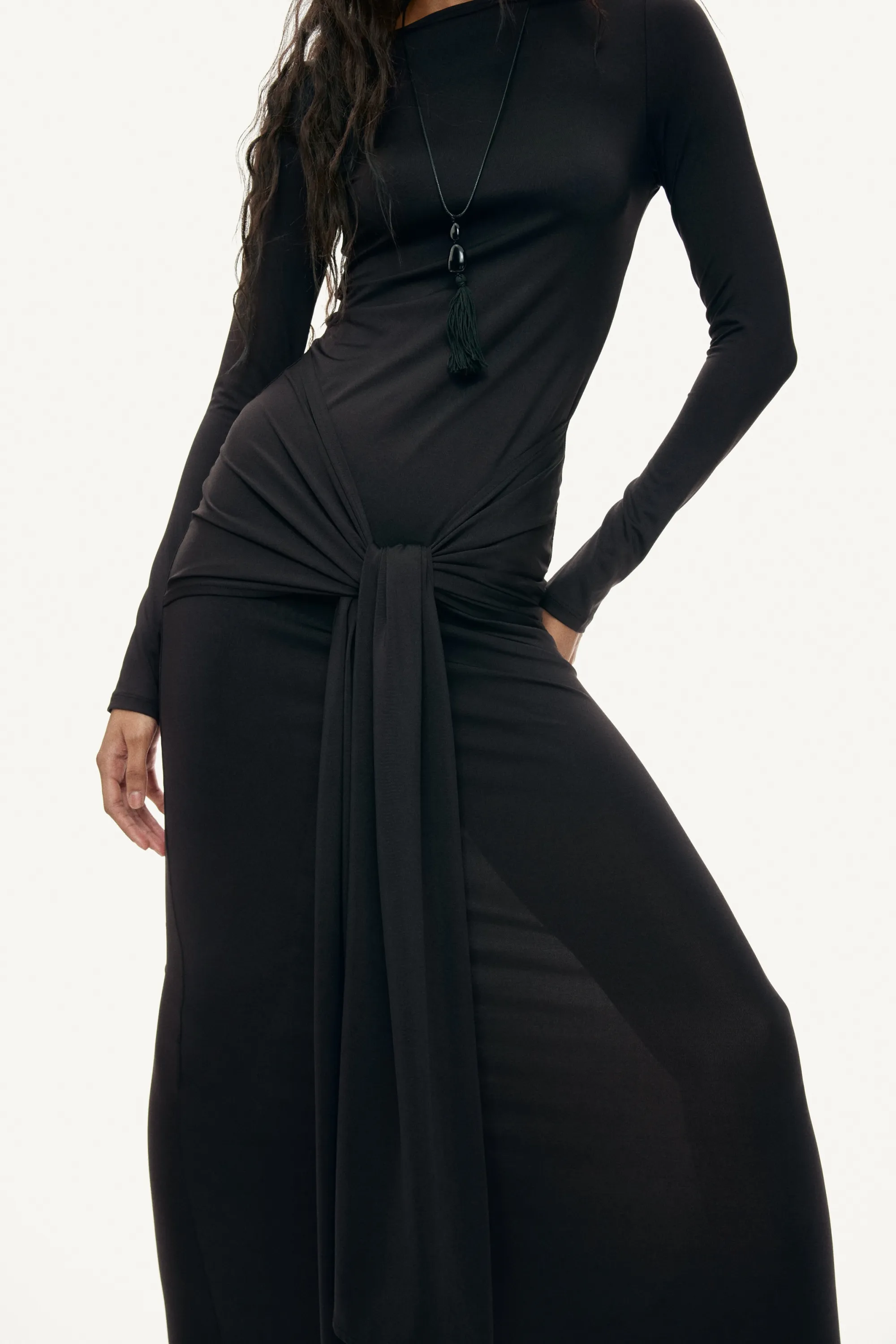 Robe en jersey avec détail à nouer - Noir