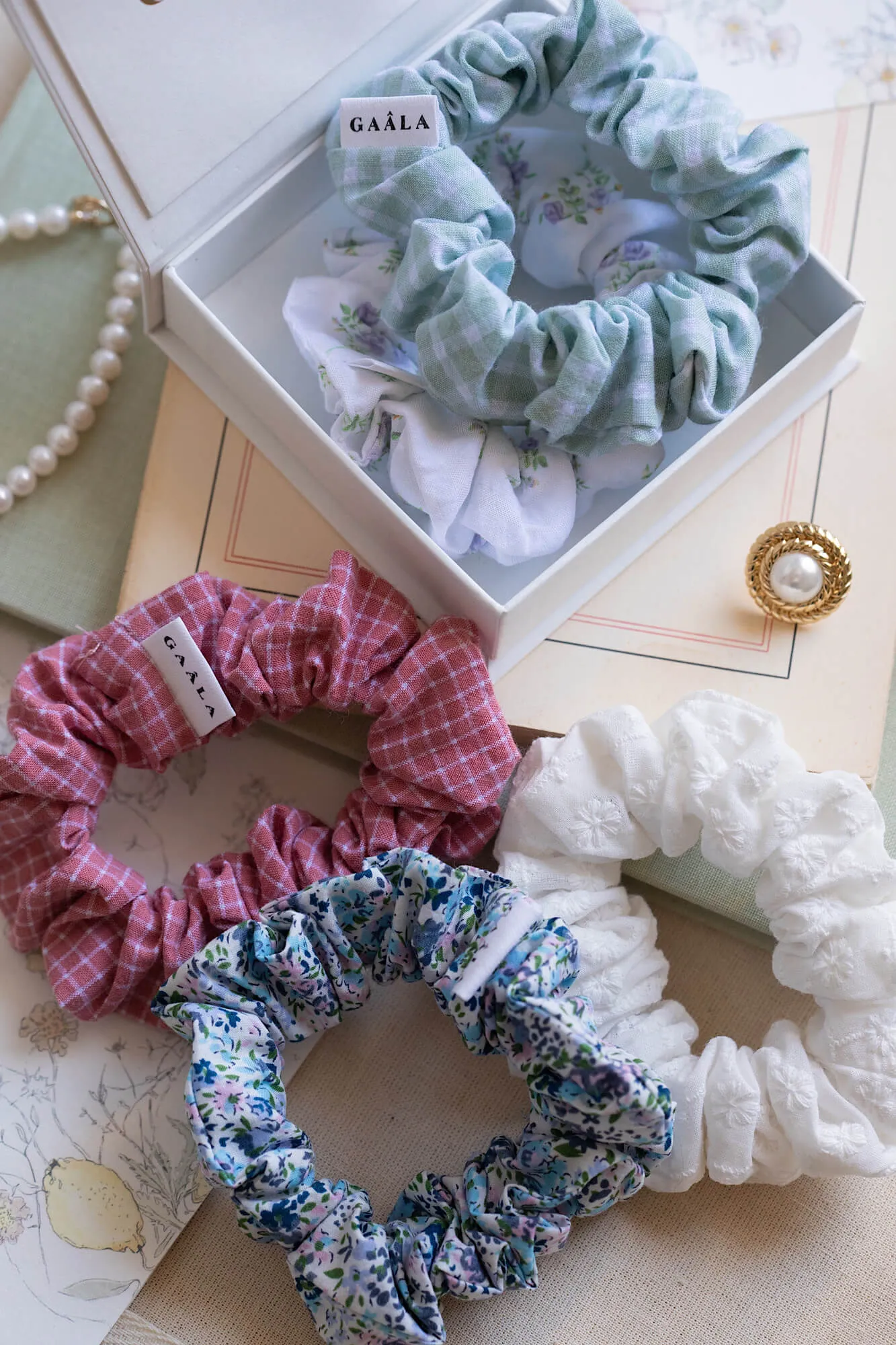 Zoe Scrunchie