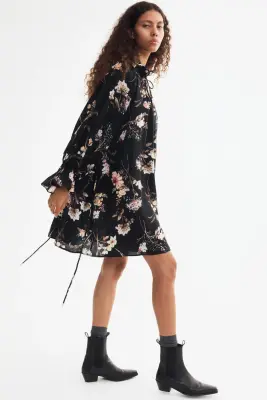Robe tunique avec ceinture à nouer - Noir/fleuri — photo 2