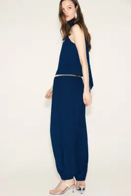 Pantalon ballon froissé - Bleu marine — photo 3