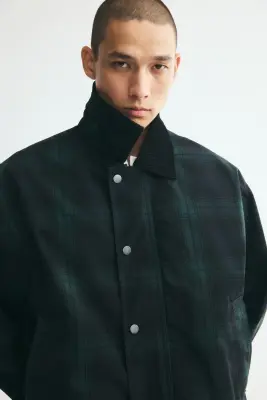 Veste coach en coton - Vert/carreaux bleu marine — photo 2