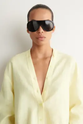 CHEMISE BOUTONNÉE EN LIN À COL EN V - JAUNE — photo 3
