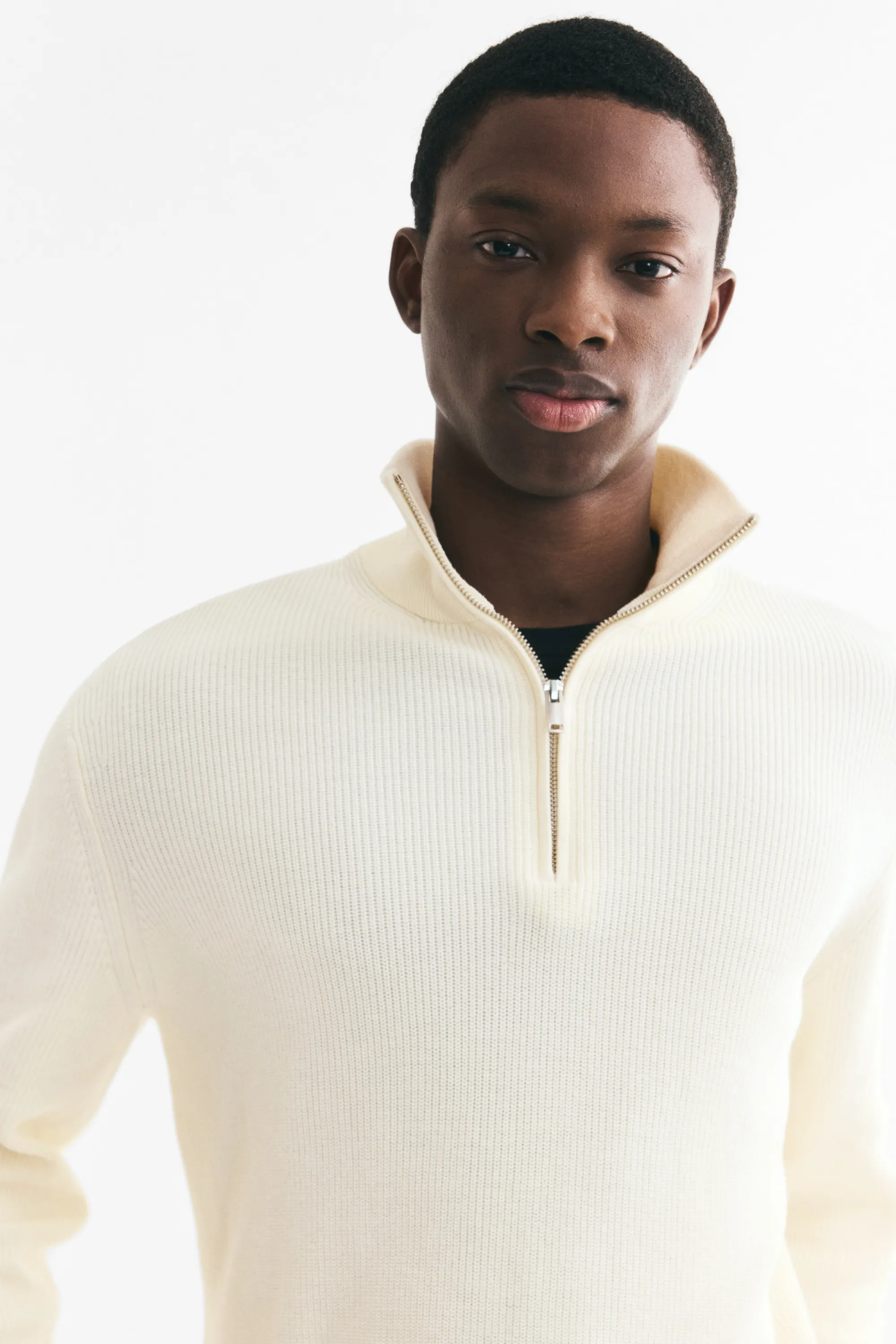 Pull Regular Fit avec col zippé - Crème