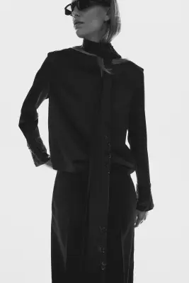 Blouse à dos bénitier avec perles fantaisie - Noir — photo 2