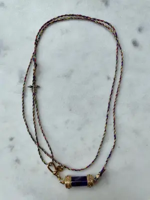 Nouveau ! ROOM SERVICE JEWELRY Collier Deva Multi tours Cordon De Soie Améthyste — photo 3