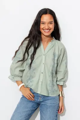 Blouse brodée Femme — photo 5